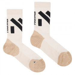 NNORMAL RACE SOCKS CALCETINES DE RUNNING COMPRESIVOS UNISEX N1ARS02-001 BEIGE NNOR041