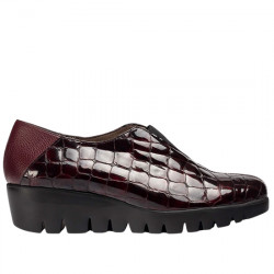WONDERS ZAPATO SLIP-ON CHAROL CROCO CUÑA PARA MUJER FLY 40 C-33340 VINO WON062