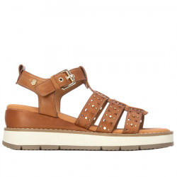 CARMELA SANDALIA ESTILO ROMANA PIEL TACHAS CUÑA MUJER 163252 CAMEL CARM089